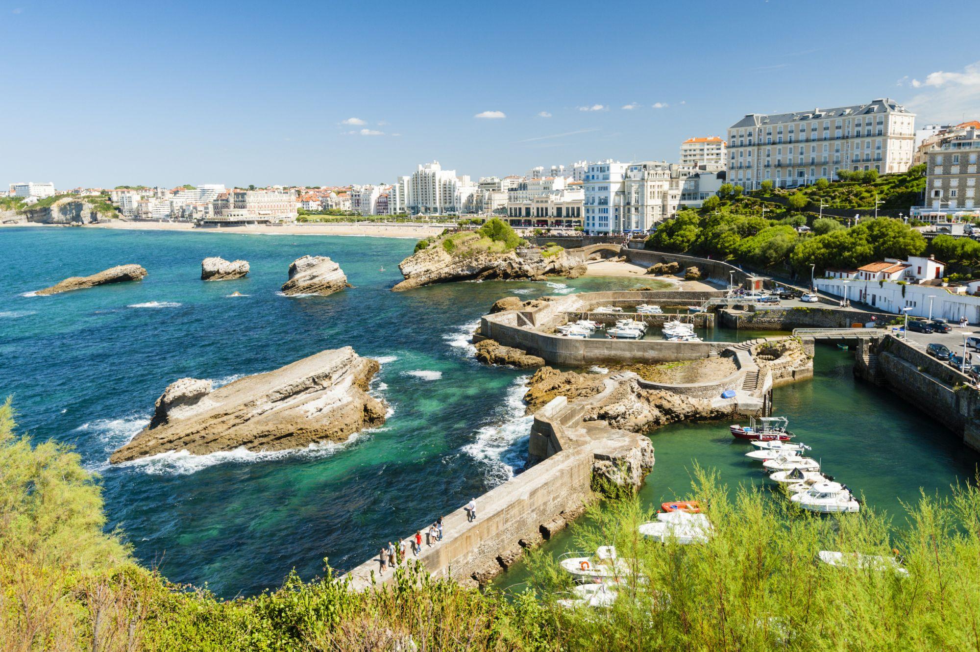 Secrets et lieux emblématiques du Pays basque dans le sud de la France